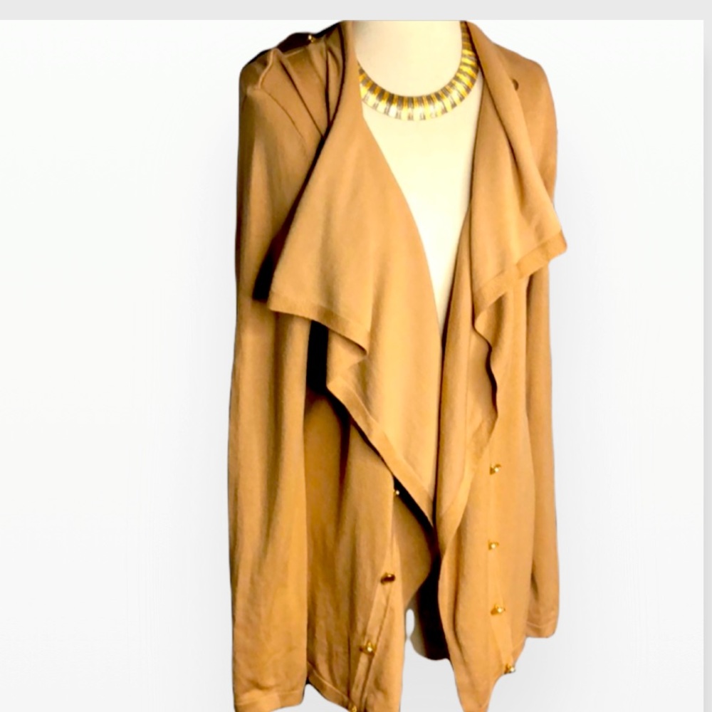 Queen Collection Cardigan Sz M